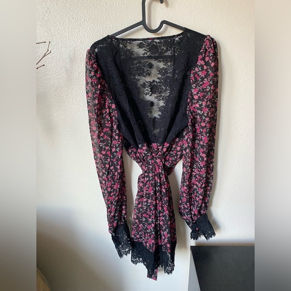 For Love & Lemons x Victoria's Secret Floral Valentines Day Romantic Robe Size L - Picture 3 of 7